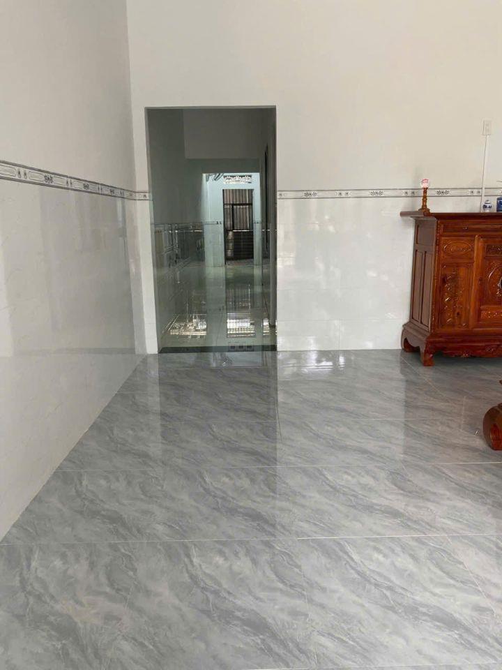 Bán nhà gần biển DT110m2-2PN-Đường 8m-Vĩnh hoà-Nha Trang- chỉ 3ty8 ( HÓT )
