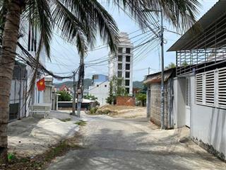 Bán gấp lô đất gần biển-DT100m2(5x20m)-vĩnh hoà-Nha Trang-chỉ 1ty510tr