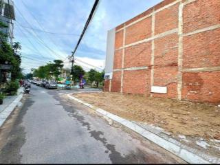 BÁN ĐẤTgóc 2MT-DT68m- gần Biển- Nguyễn dữ-Hòn Xện-vinh Hoà-Nha Trang chỉ 4ty7 chủ nhà ngộp bank 