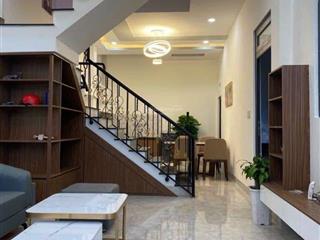 Bán nhà 3 tầng xuân lạc  vĩnh ngọc  phường tây nha trang diện tích 70m2 ngang 6,4m
0799 299 ***