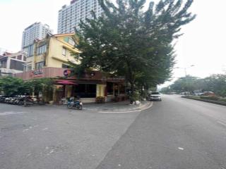 Chính chủ bán căn biệt thự 3 mặt thoáng view hồ 16ha diện tích 693m2 view công viên