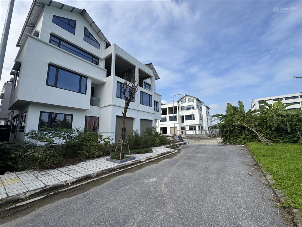 Chính chủ bán biệt thự lô góc 170m2 sổ đỏ, giá 47 tỷ vạn xuân phạm văn đồng