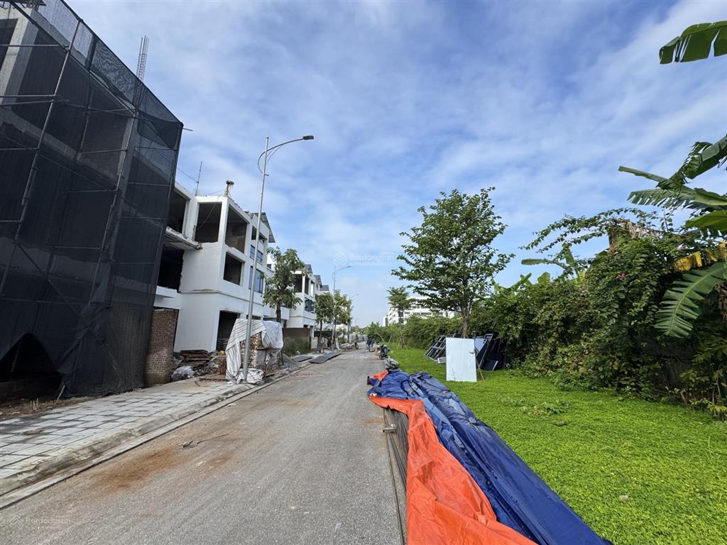 Chính chủ bán biệt thự lô góc 170m2 sổ đỏ, giá 47 tỷ vạn xuân phạm văn đồng