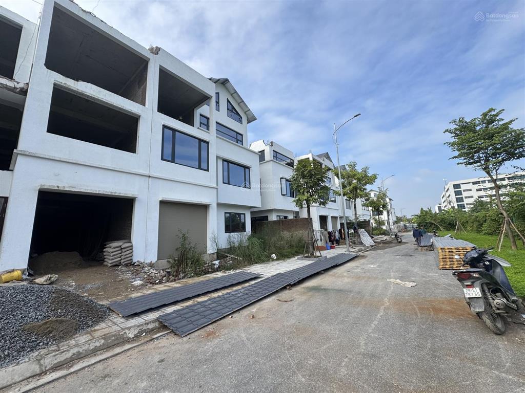 Chính chủ bán biệt thự lô góc 170m2 sổ đỏ, giá 47 tỷ vạn xuân phạm văn đồng