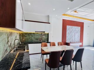 [ 1 tỷ 886 ] căn đẹp 2 tầng  3 ngủ  sân đỗ oto  diên sơn diên khánh