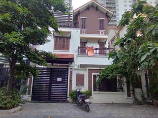 Cho thuê bt đường lương thế vinh, nam từ liêm, hn. dt 150m2, 3 tầng, mt 10m, ô tô đỗ cửa. giá 40tr