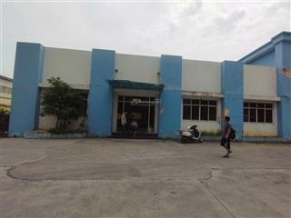 Cho thuê kho đường ba la, hà đông, hn. dt 450m2, xây dựng kiên cố, xe công đỗ cửa. giá 100k/m2/th