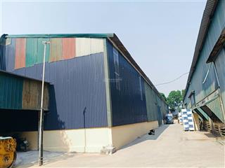 Cho thuê kho tại vân côn, hoài đức, hn. dt 585m, cao 7m, có điện 3fa, xe 15 tấn đỗ cửa. giá 40k/m