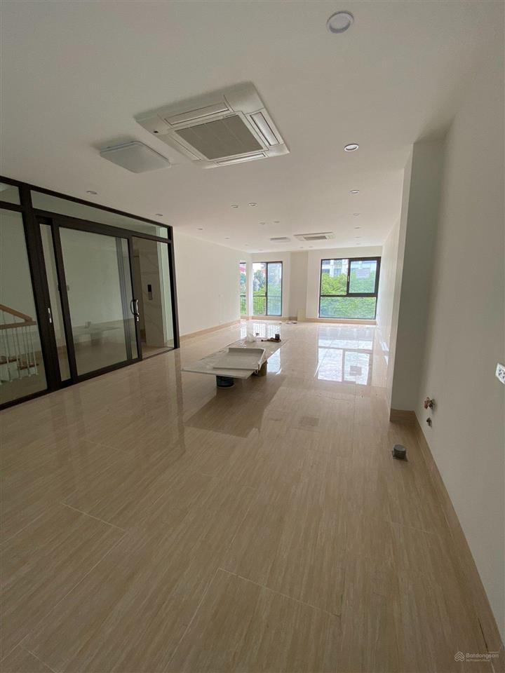 Cho thuê nhà kđt mỗ lao, nguyễn văn lộc, hà đông, hn. dt 120m2, 5 tầng, có thang máy. giá 45tr