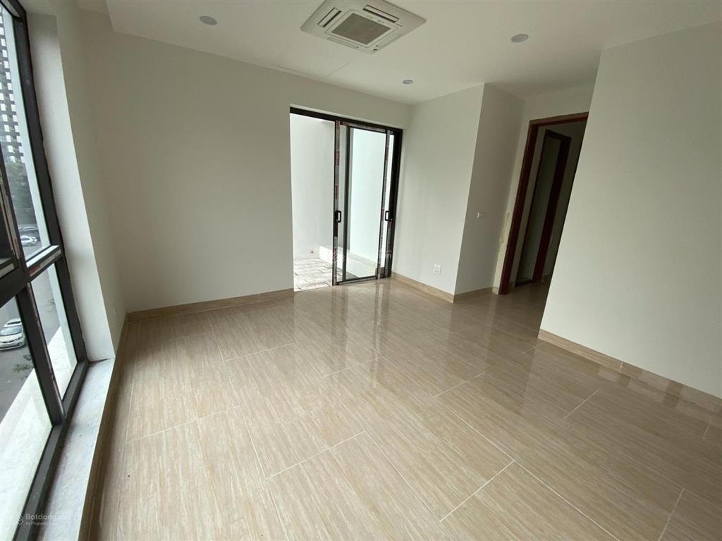 Cho thuê nhà kđt mỗ lao, nguyễn văn lộc, hà đông, hn. dt 120m2, 5 tầng, có thang máy. giá 45tr