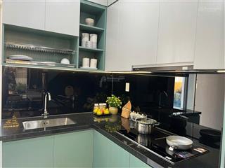 Chính chủ cần bán căn 3pn, 2wc diện tích 69m2 giá 2,9 tỷ. nhà bàn giao full nội thất bếp cao cấp.