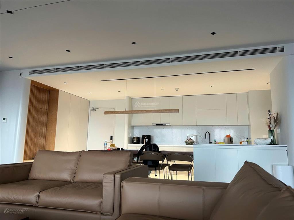 Chính chủ bán căn hộ 2pn2vs đẹp ban rộng view thoáng vip ở dự án sky city 88 láng hạ.  0971 552 ***