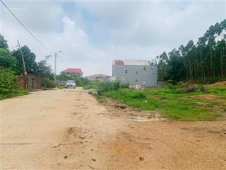 Bán lô đất 239m2 ,mt8 giá 3,350 tỷ, xã tiên sơn , việt yên , bắc giang