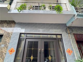 Bán nhà 2 tầng full nội thất làn 2 hoàng hoa thám, phường võ cường , bắc ninh