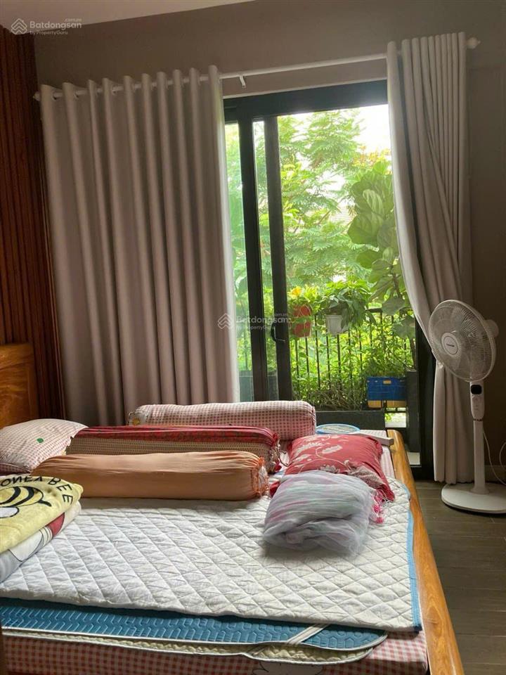 Cho thuê nhà phố vườn full nội thất khu rivera hướng đông nam, đường 16m giá rẻ 10tr/tháng