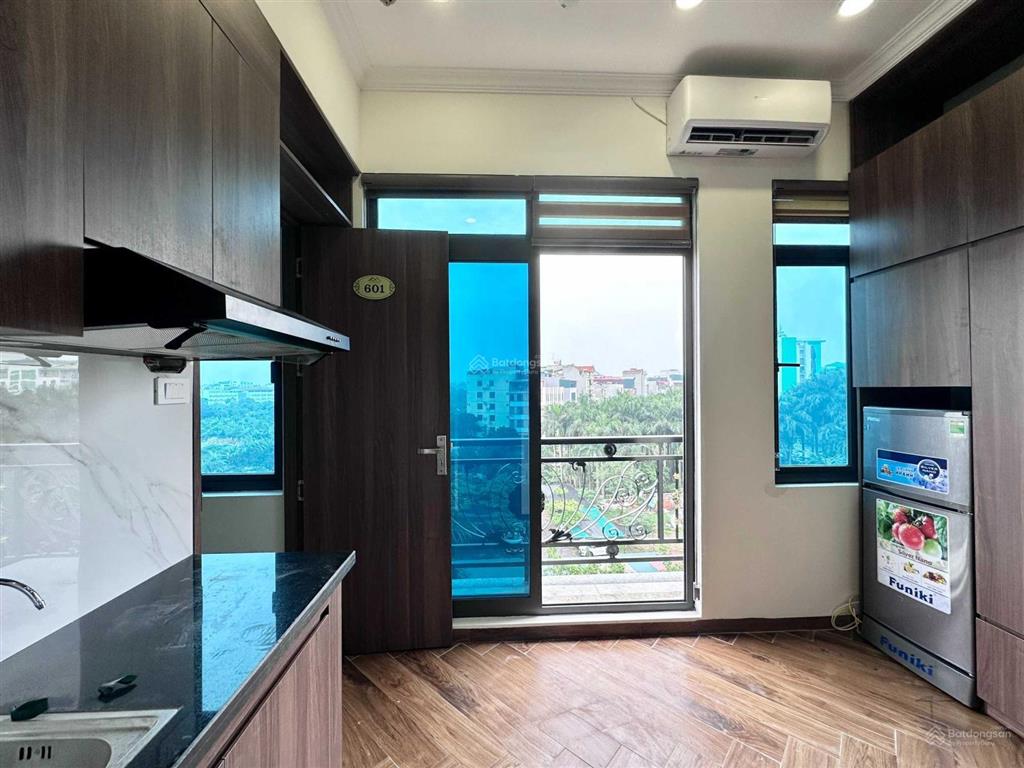 Tưng bừng khai trương tòa nhà  chính chủ cho thuê ccmn xây mới tinh  full đồ tại cầu giấy