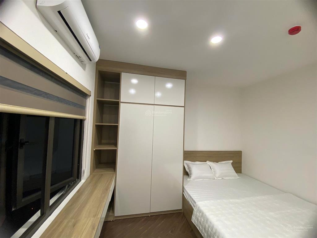 Cho thuê căn hộ cao cấp tại cầu giấy full nội thất, chỉ việc xách vali vào ở