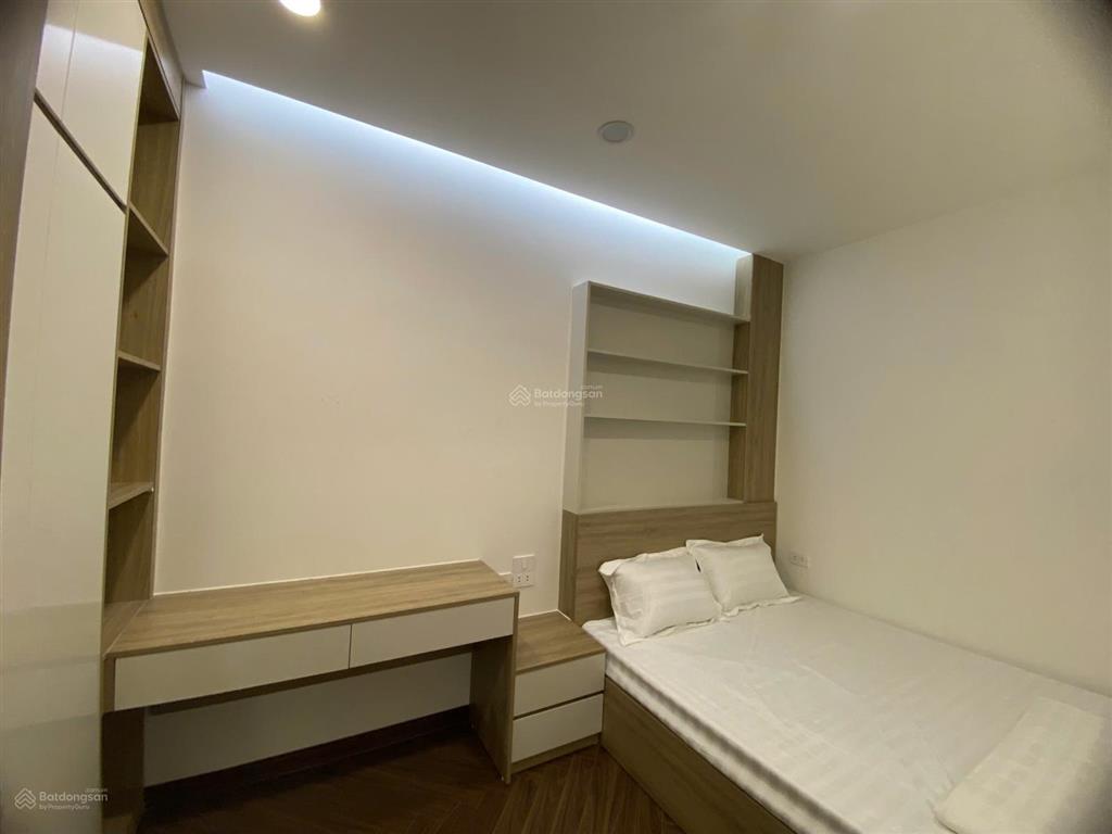 Cho thuê căn hộ cao cấp tại cầu giấy full nội thất, chỉ việc xách vali vào ở