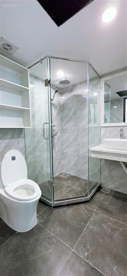 Chính chủ cho thuê căn hộ cao cấp full nội thất tại lạc long quân  ô tô đỗ cửa  vào ở được luôn