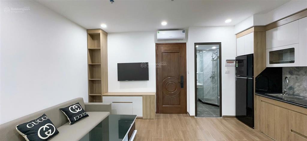 Cho thuê chung cư cao cấp xuân la full nội thất, ở ngay