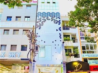 Cho thuê toà nhà mt trương định, vị trí vàng ngay trung tâm q3 5.5x28m, 120 tr/tháng