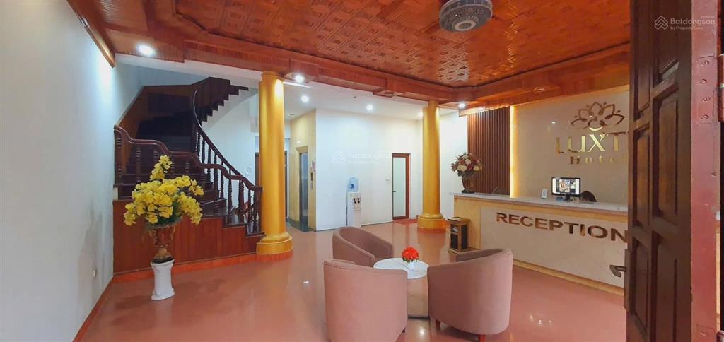 Bán đất tặng nhà 5 tầng mặt phố trích sài  tây hồ  diện tích 215m giá 85tỷ  kinh doanh sầm uất.