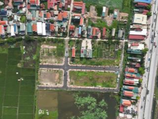 Đất đấu giá minh đức mỹ hào. vị trí đẹp hơn dương quang và hoà phong. đông hơn, gần kcn hơn. rẻ hơn