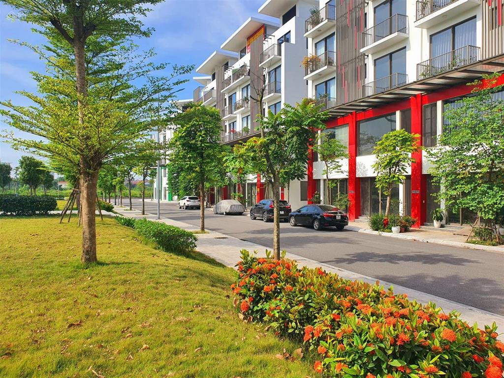 Cc cần bán cắt lỗ gấp căn nhà phố khai sơn 123m2, đường trước mặt 30m, siêu vip.  0989 386 ***