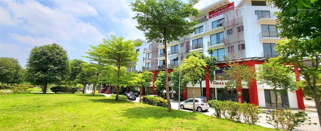Bán gấp nhà phố khai sơn 100m2, tây bắc, siêu vip, siêu hiếm.  0989 386 ***