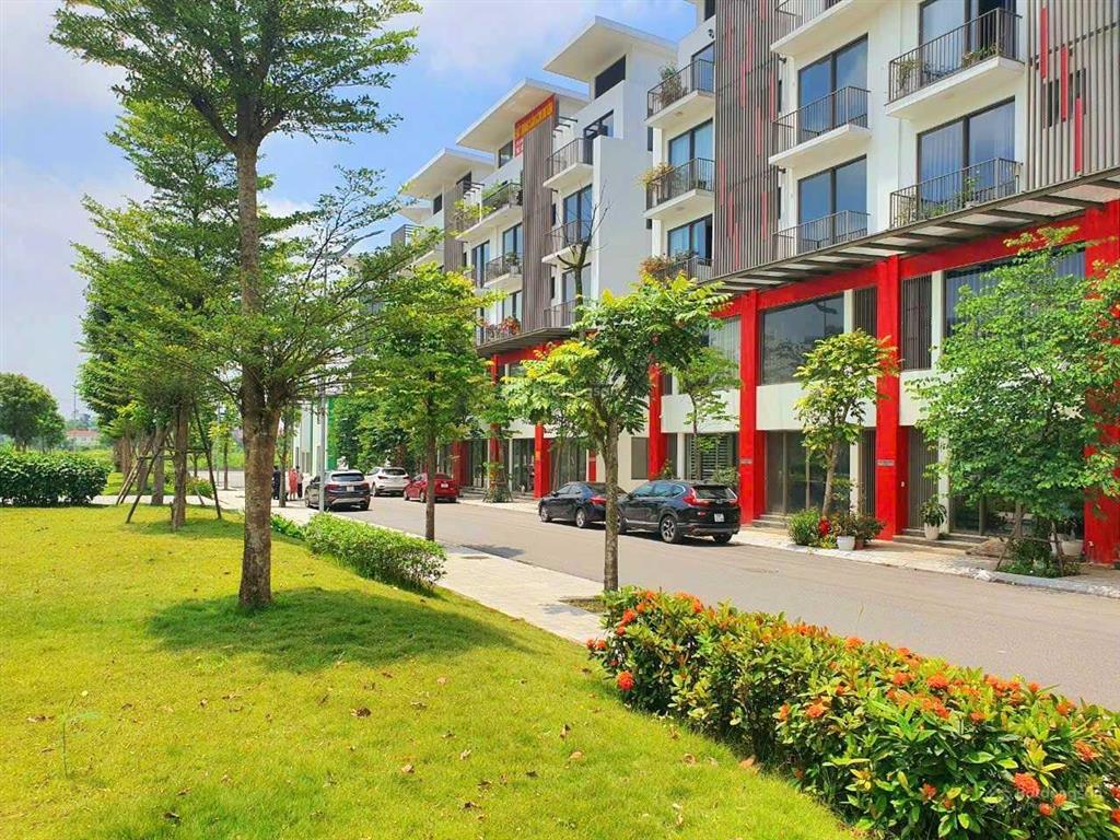 Bán gấp nhà phố khai sơn 100m2, tây bắc, siêu vip, siêu hiếm.  0989 386 ***