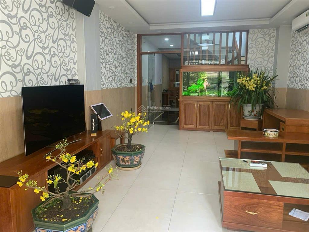 Bán nhà 4 lầu hẻm 149 hẻm đẹp nhất đường bành văn trân p7 tân bình dt 4x14m cn 56m2 giá 13,5 tỷ