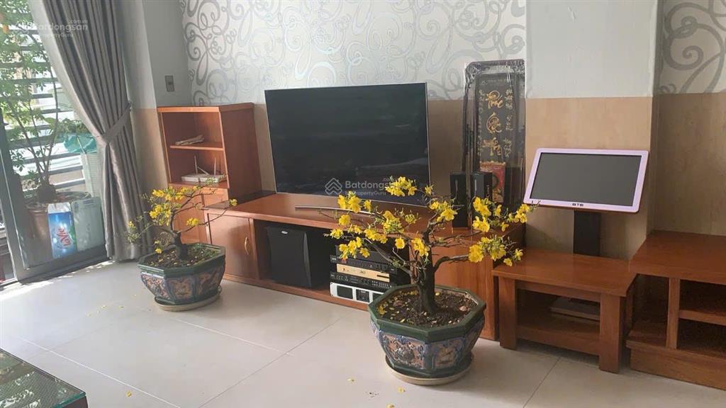 Bán nhà 4 lầu hẻm 149 hẻm đẹp nhất đường bành văn trân p7 tân bình dt 4x14m cn 56m2 giá 13,5 tỷ