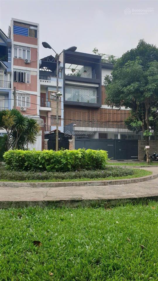 Bán nhà 3 lầu khu vip đường 8m nguyễn đình khơi p4 tân bình hoàng việt... dt( 69 m2 )giá 13,9 tỷ