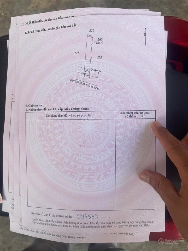 Chính chủ bán 2 lô liền kề đường ấp 30/4 số 28,dt 5x33m có 100tc,ngay trung tâm xã,hỗ trợ bank