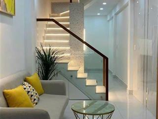 Sở hữu ngay nhà trần văn đang, q. 3. giá 1.7 tỷ dt 36m2, nhà 1 trệt 2 lầu đang thuê 10 tr. shr