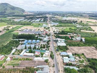 Bán đất có khu văn phòng 3.300m² có 100m² thổ cư odt ngã 4 sáu dẩu giá 7,6 tr/m2