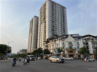 Bán nhà 5 tầng mặt phố lâm hạ  dẹp nhất bồ đề  view sân gofl và cầu trần hưng đạo.