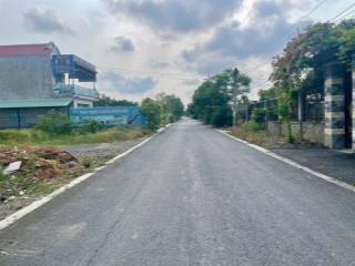 Chính chủ gửi 183m2 đất thổ, mặt tiền đường lớn, cách đt830 chỉ 100m, dân cư hiện hữu, giá rẻ
