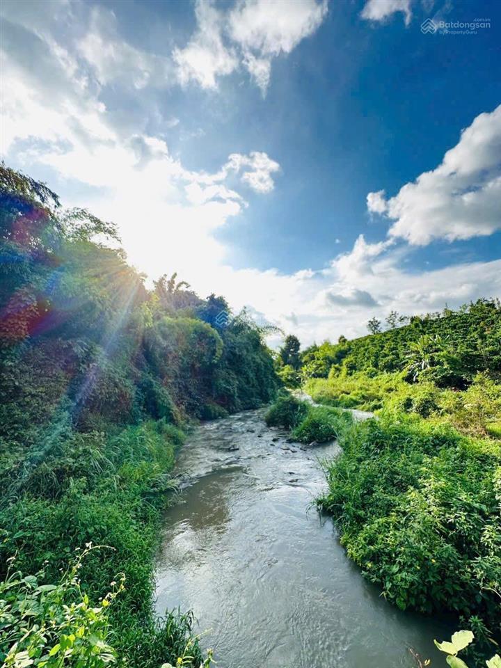 Bán lô đất giáp suối 2588m2 nam đà, krong nô, daknong giá 750 triệu