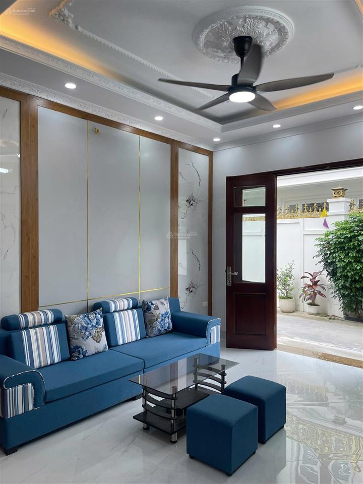 Dân xây 55m2 6 tầng ô tô vào nhà xách vali về ở ngay hưởng trọn tiện ích công viên hòa bình