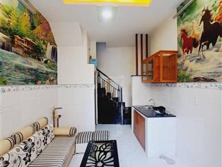 Chính chủ bạn e bán gấp nhà sổ chung 3*9m hoa hồng 20tr cho ace dịch vụ