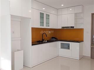Tôi còn trống căn 1 phòng ngủ, 1 khách riêng biệt, 43m2 đồ cơ bản vinhomes smart chỉ 7,5tr/th