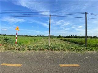Bán đất mt đường ngô quyền, xã sông thao, trảng bom, đồng nai, 1100m2 có 200m2 thổ cư giá tốt nhất
