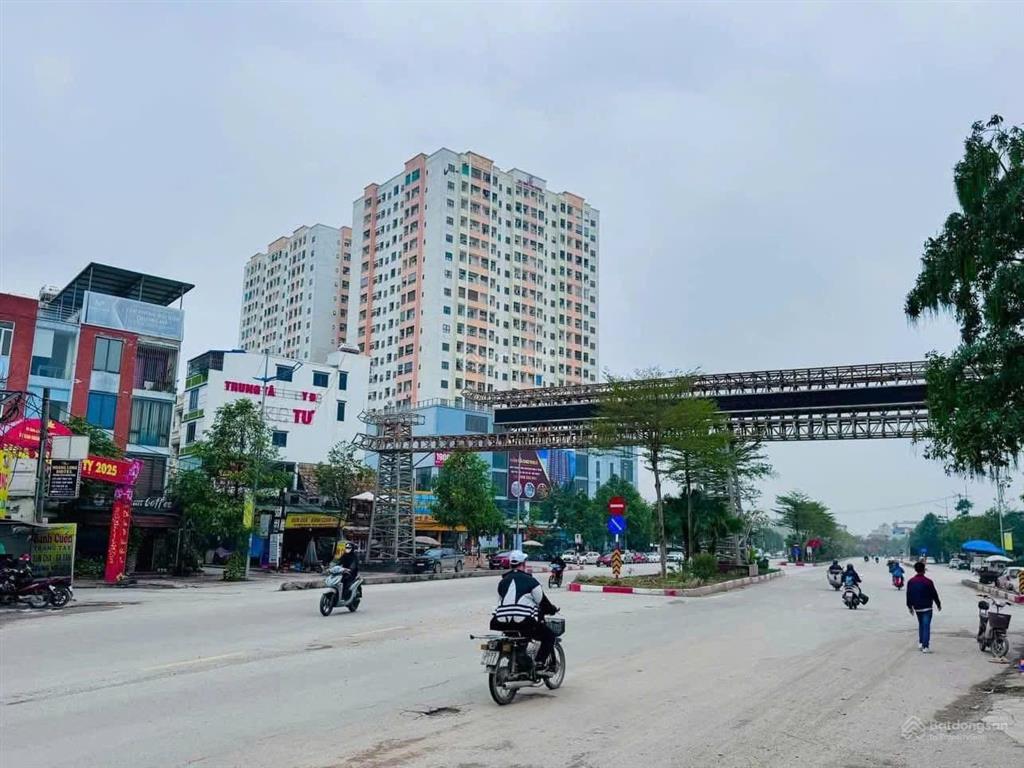 F0  bám ql6  ô tô tải vào đất tại phú nghĩa mới chỉ hơn 1 tỷ