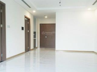 Cho thuê căn hộ 2 phòng ngủ landmark 81. căn hộ 88m2, có sẵn rèm và tủ lạnh