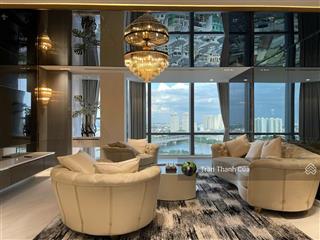 Bán sky villa landmark 81 view không chắn 256m2 sân vườn hồ bơi giá tốt