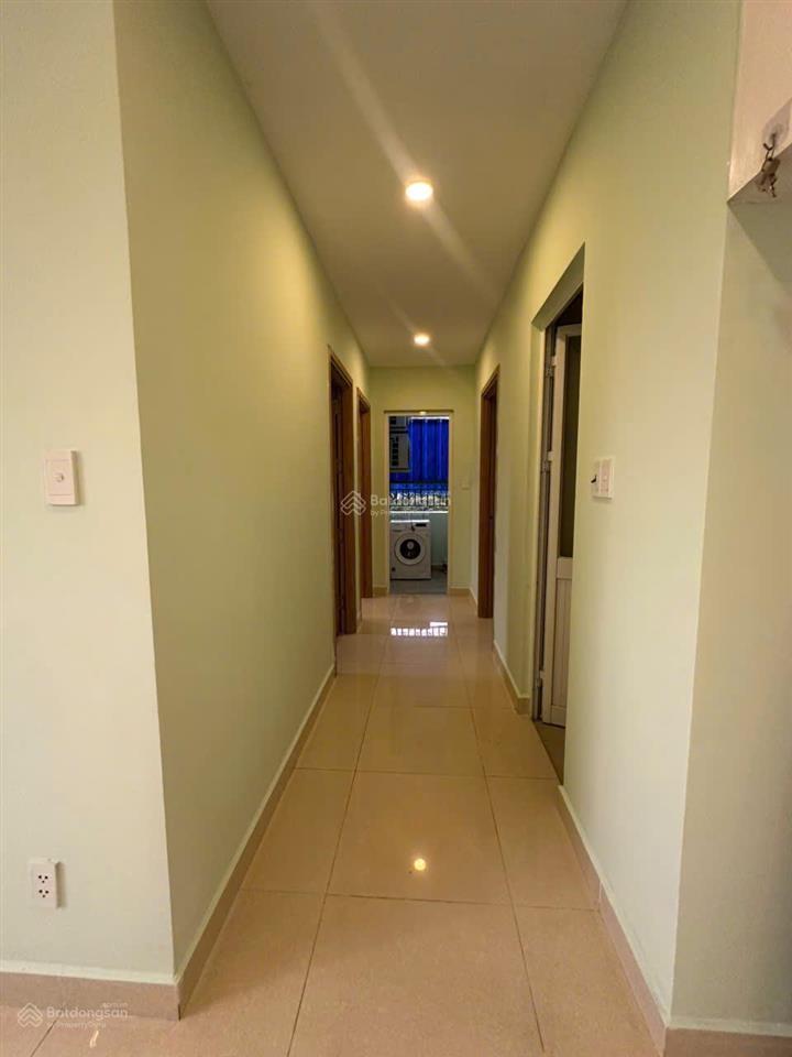 Căn 3 phòng cần bán. có hỗ trợ vay ngân hàng. giá bán không phát sinh thêm 2,380 tỷ. 0928 485 ***