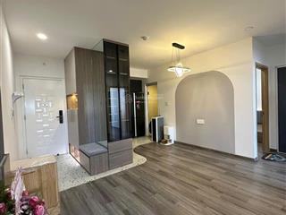 Chuyển công tác gia đình bán căn 3pn, đã set up full nội thất, chỉ vào ở.  0909 086 *** xem nhà.