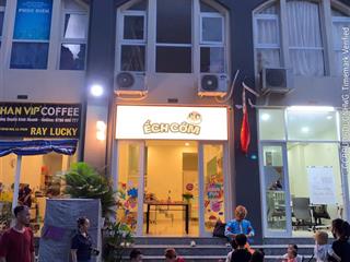 Bán căn 2pn và 2wc nhà có nội thất. giá bán k phát sinh thêm chỉ 2,480 tỷ.   0909 086 ***