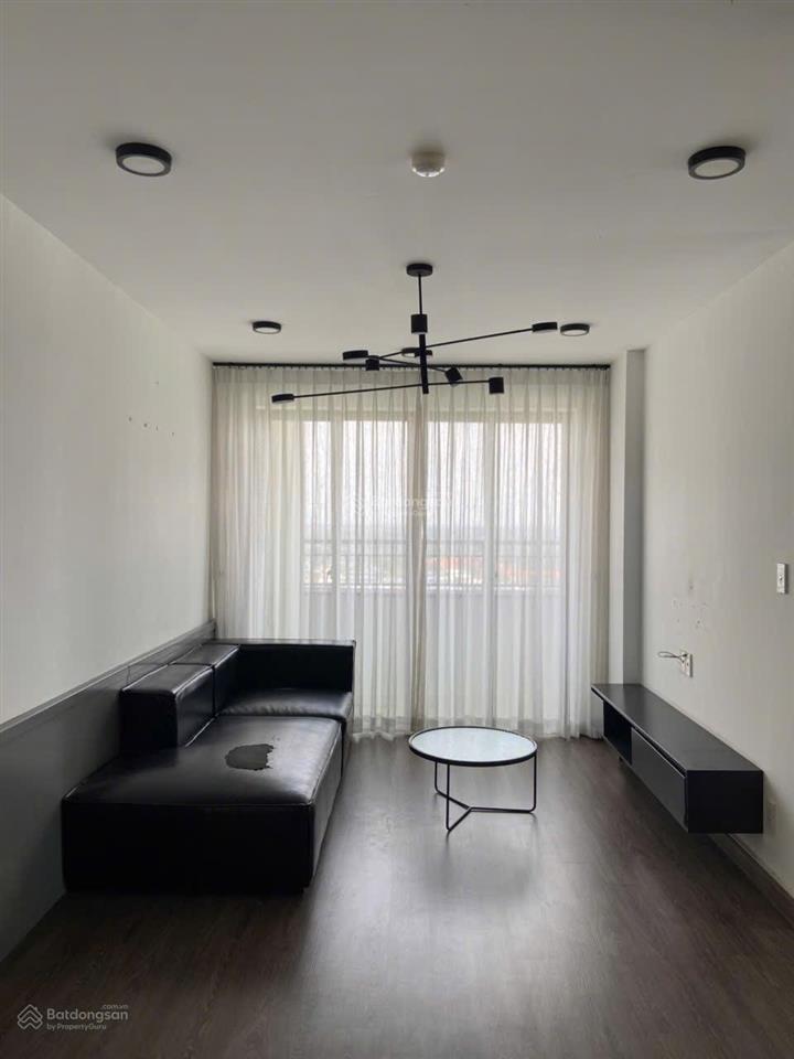 Căn góc 3 phòng ngủ cần bán, có nội thất, nhà mới và sạch sẽ,  xem nhà 0909 086 ***